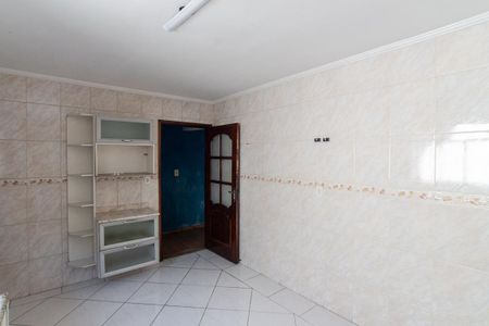 Casa para alugar com 180m², 2 quartos e 2 vagas Casa para alugar com 180m², 2 quartos e 2 vagasCozinha