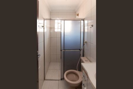 Casa para alugar com 180m², 2 quartos e 2 vagas Casa para alugar com 180m², 2 quartos e 2 vagasBanheiro 1