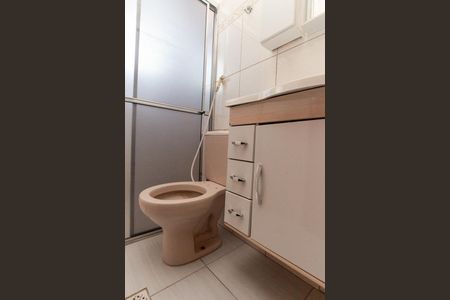 Casa para alugar com 180m², 2 quartos e 2 vagas Casa para alugar com 180m², 2 quartos e 2 vagasBanheiro 1