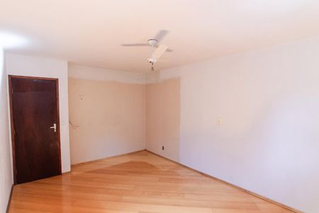 Casa para alugar com 180m², 2 quartos e 2 vagas Casa para alugar com 180m², 2 quartos e 2 vagasQuarto 1