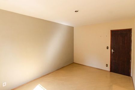 Casa para alugar com 180m², 2 quartos e 2 vagas Casa para alugar com 180m², 2 quartos e 2 vagasQuarto 2
