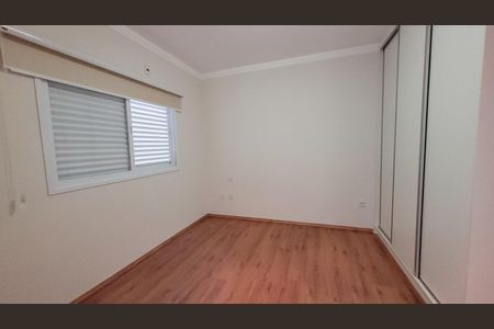 Casa de condomínio para alugar com 175m², 3 quartos e 2 vagasQuarto