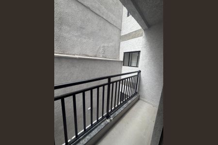 Apartamento à venda com 44m², 2 quartos e sem vaga Apartamento à venda com 44m², 2 quartos e sem vagaVaranda