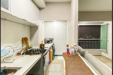 Cozinha  de apartamento à venda com 2 quartos, 42m² em Vila Ré, São Paulo