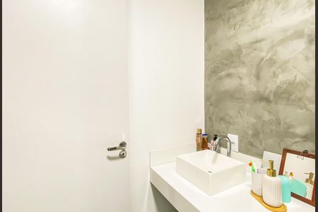 Banheiro  de apartamento à venda com 2 quartos, 42m² em Vila Ré, São Paulo