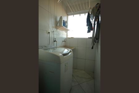 Apartamento à venda com 64m², 2 quartos e 1 vagaÁrea de Serviço