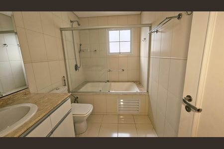 Apartamento à venda com 159m², 3 quartos e 3 vagas