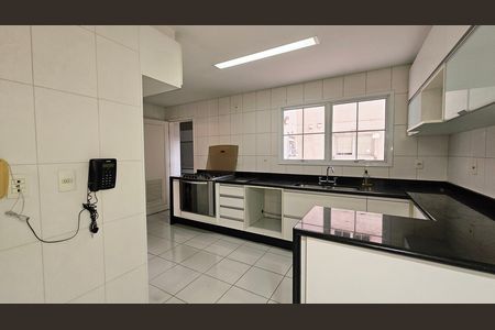Apartamento à venda com 159m², 3 quartos e 3 vagas
