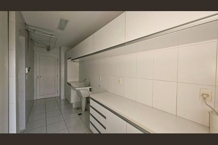 Apartamento à venda com 159m², 3 quartos e 3 vagas