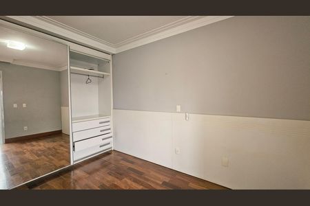 Apartamento à venda com 159m², 3 quartos e 3 vagas