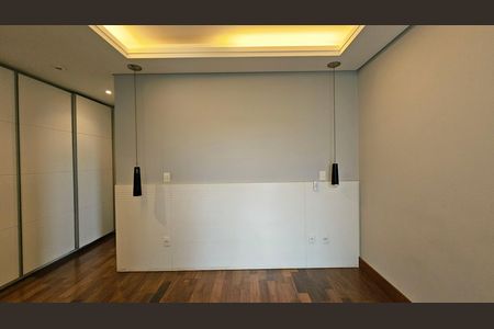 Apartamento à venda com 159m², 3 quartos e 3 vagas
