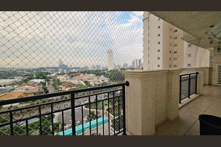 Apartamento à venda com 159m², 3 quartos e 3 vagas