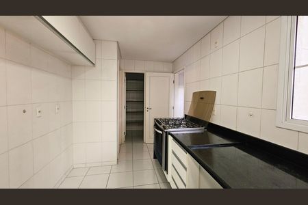 Apartamento à venda com 159m², 3 quartos e 3 vagas