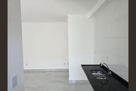Apartamento para alugar com 48m², 2 quartos e 1 vaga Apartamento para alugar com 48m², 2 quartos e 1 vagaCozinha e Área de Serviço