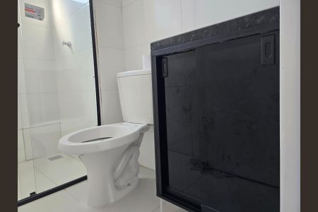 Apartamento para alugar com 48m², 2 quartos e 1 vaga Apartamento para alugar com 48m², 2 quartos e 1 vagaBanheiro Social