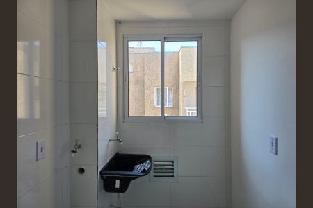 Apartamento para alugar com 48m², 2 quartos e 1 vaga Apartamento para alugar com 48m², 2 quartos e 1 vagaCozinha e Área de Serviço