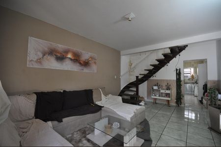 Casa para alugar com 2 quartos, 132m² em Vila Medeiros, São Paulo