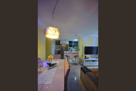 Apartamento para alugar com 91m², 2 quartos e 1 vagaSala