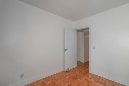 Apartamento à venda com 70m², 2 quartos e 2 vagasQuarto 2