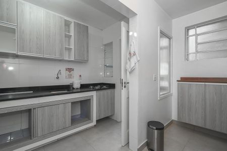 Apartamento à venda com 70m², 2 quartos e 2 vagasCozinha