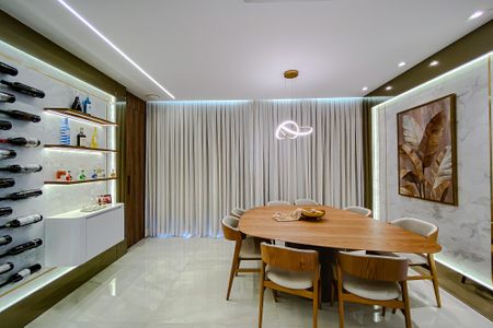 Apartamento à venda com 308m², 4 quartos e 4 vagasSala