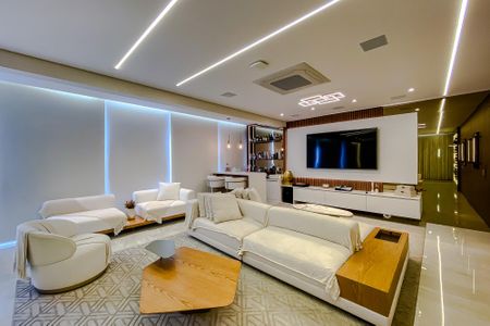 Apartamento à venda com 308m², 4 quartos e 4 vagasSala