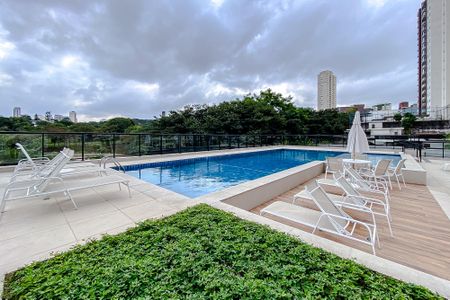 Apartamento à venda com 308m², 4 quartos e 4 vagasÁrea comum - Piscina