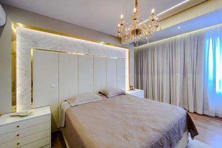 Apartamento à venda com 308m², 4 quartos e 4 vagasQuarto 2 - Suíte