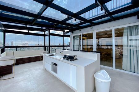 Apartamento à venda com 308m², 4 quartos e 4 vagasVaranda