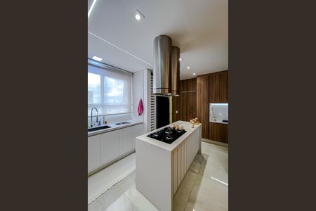 Apartamento à venda com 308m², 4 quartos e 4 vagasCozinha