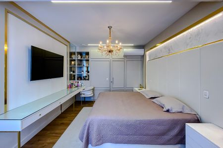 Apartamento à venda com 308m², 4 quartos e 4 vagasQuarto 2 - Suíte