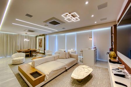 Apartamento à venda com 308m², 4 quartos e 4 vagasSala