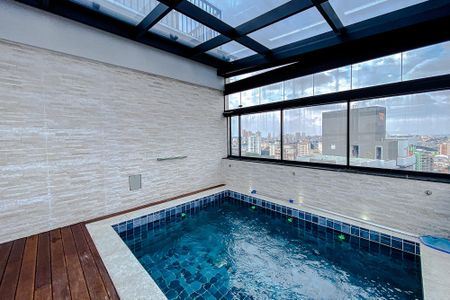 Apartamento à venda com 308m², 4 quartos e 4 vagasVaranda
