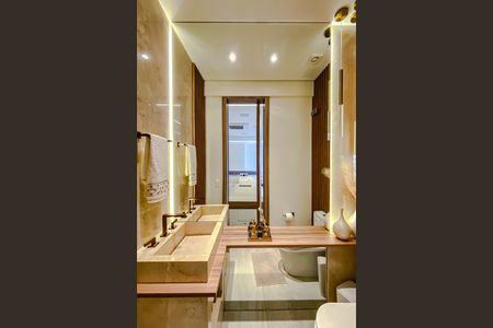 Apartamento à venda com 308m², 4 quartos e 4 vagasLavabo
