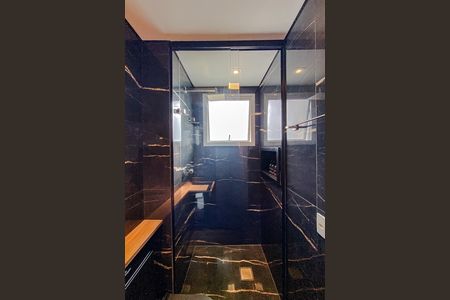 Apartamento à venda com 308m², 4 quartos e 4 vagasBanheiro da Suíte 1