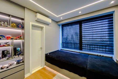 Apartamento à venda com 308m², 4 quartos e 4 vagasQuarto 1 - Suíte