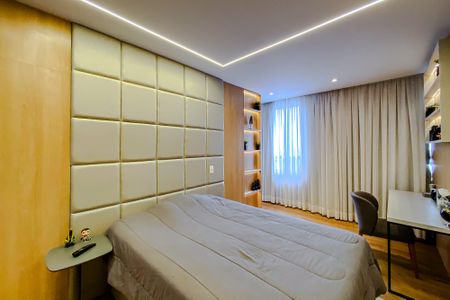 Apartamento à venda com 308m², 4 quartos e 4 vagasQuarto 3 - Suíte