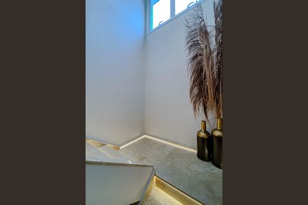 Apartamento à venda com 308m², 4 quartos e 4 vagasEscada
