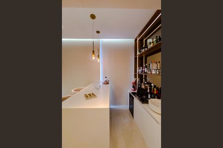 Apartamento à venda com 308m², 4 quartos e 4 vagasVaranda da Sala