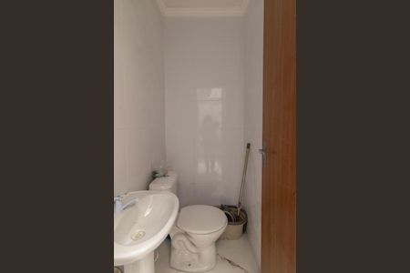 Casa para alugar com 70m², 2 quartos e 1 vaga Casa para alugar com 70m², 2 quartos e 1 vagaLavabo