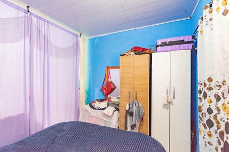 Casa à venda com 1 quarto, 45m² em Guajuviras, Canoas