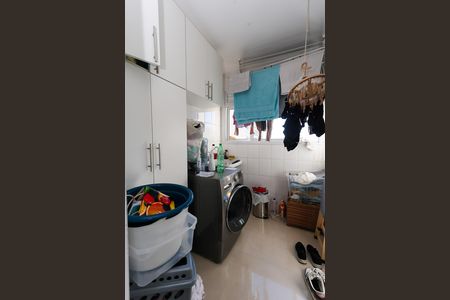 Apartamento à venda com 118m², 3 quartos e 2 vagasÁrea de Serviço