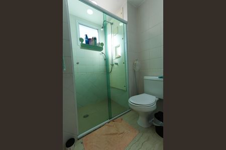 Apartamento à venda com 118m², 3 quartos e 2 vagasBanheiro da Suíte 2