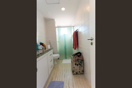 Apartamento à venda com 118m², 3 quartos e 2 vagasBanheiro da Suíte 3