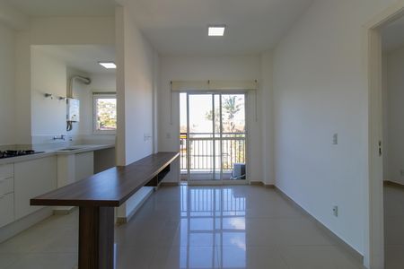 Sala de apartamento para alugar com 1 quarto, 38m² em Granja Viana, Cotia