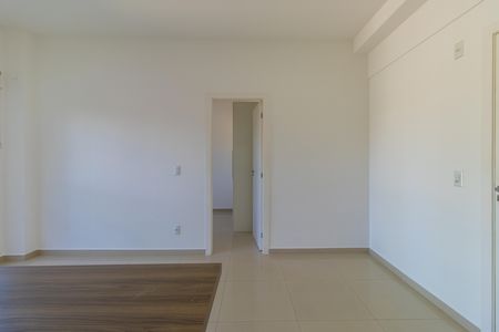 Sala de apartamento para alugar com 1 quarto, 38m² em Granja Viana, Cotia
