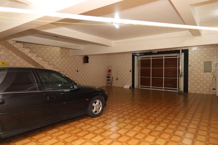 Casa à venda com 263m², 4 quartos e 8 vagasGaragem