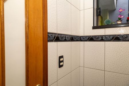 Casa à venda com 263m², 4 quartos e 8 vagasBanheiro 3 - Lavabo