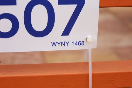Casa à venda com 263m², 4 quartos e 8 vagasPlaca instalada na fachada do imóvel - Código da placa: WYNY-1468