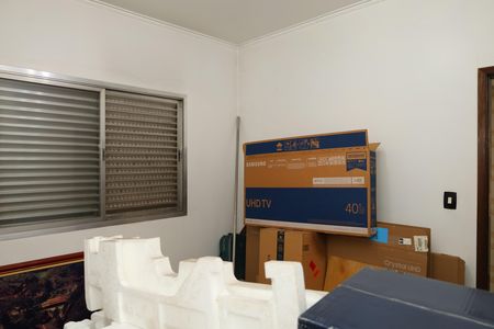 Casa à venda com 263m², 4 quartos e 8 vagasQuarto - 4 - Garagem